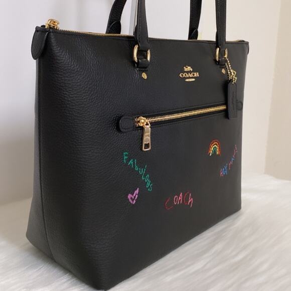 New Coach Gallery Tote Bag With Diary Embroidery/Pebble Leather/Black - Picture 2 of 11